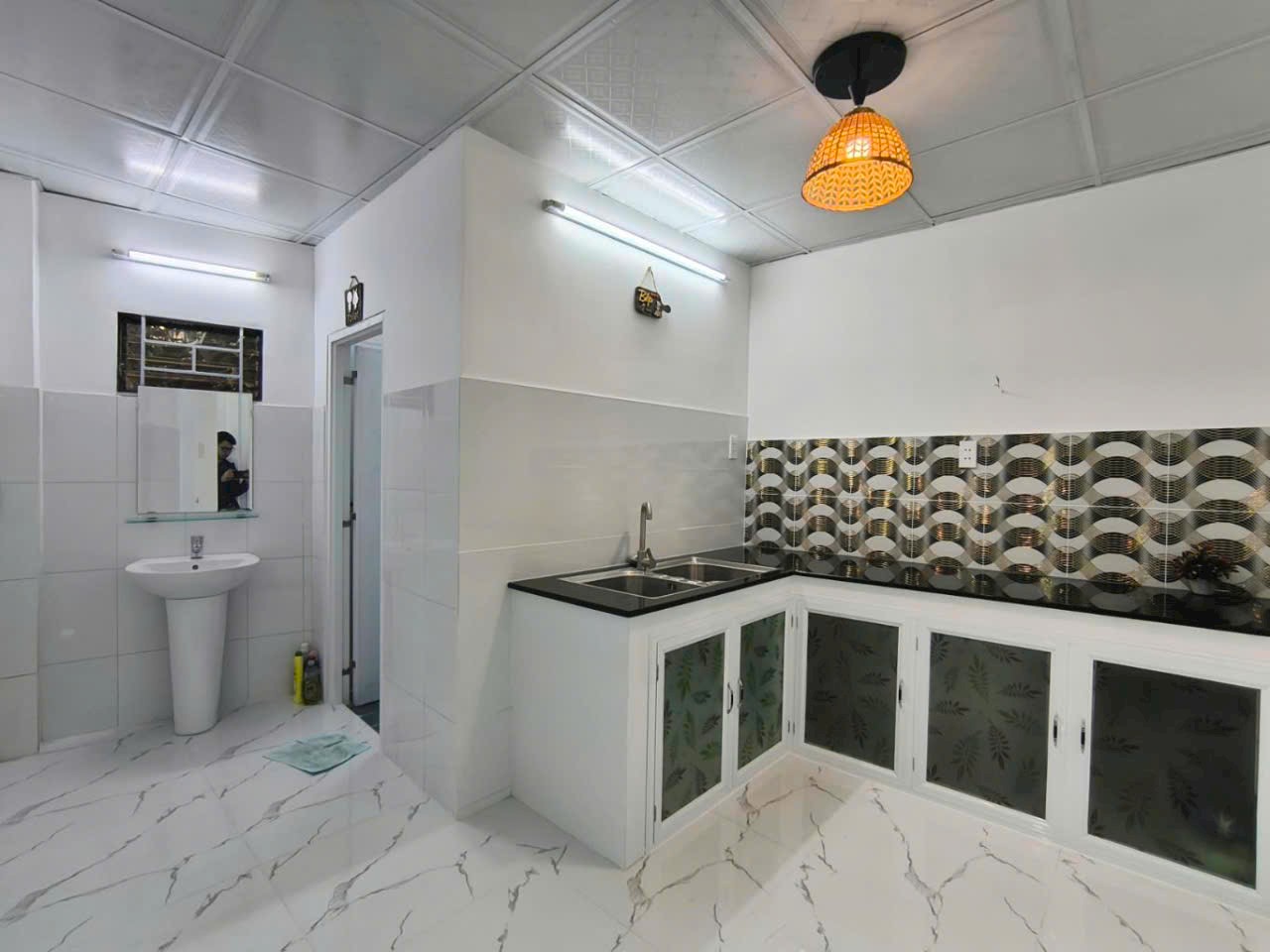 NHÀ BÁN NGUYỄN KIỆM GV - GIÁP BV 175 & 5 PHÚT RA SÂN BAY TSN - DT 55M² - 2 TẦNG HƠN 5 TỶ - Ảnh 3