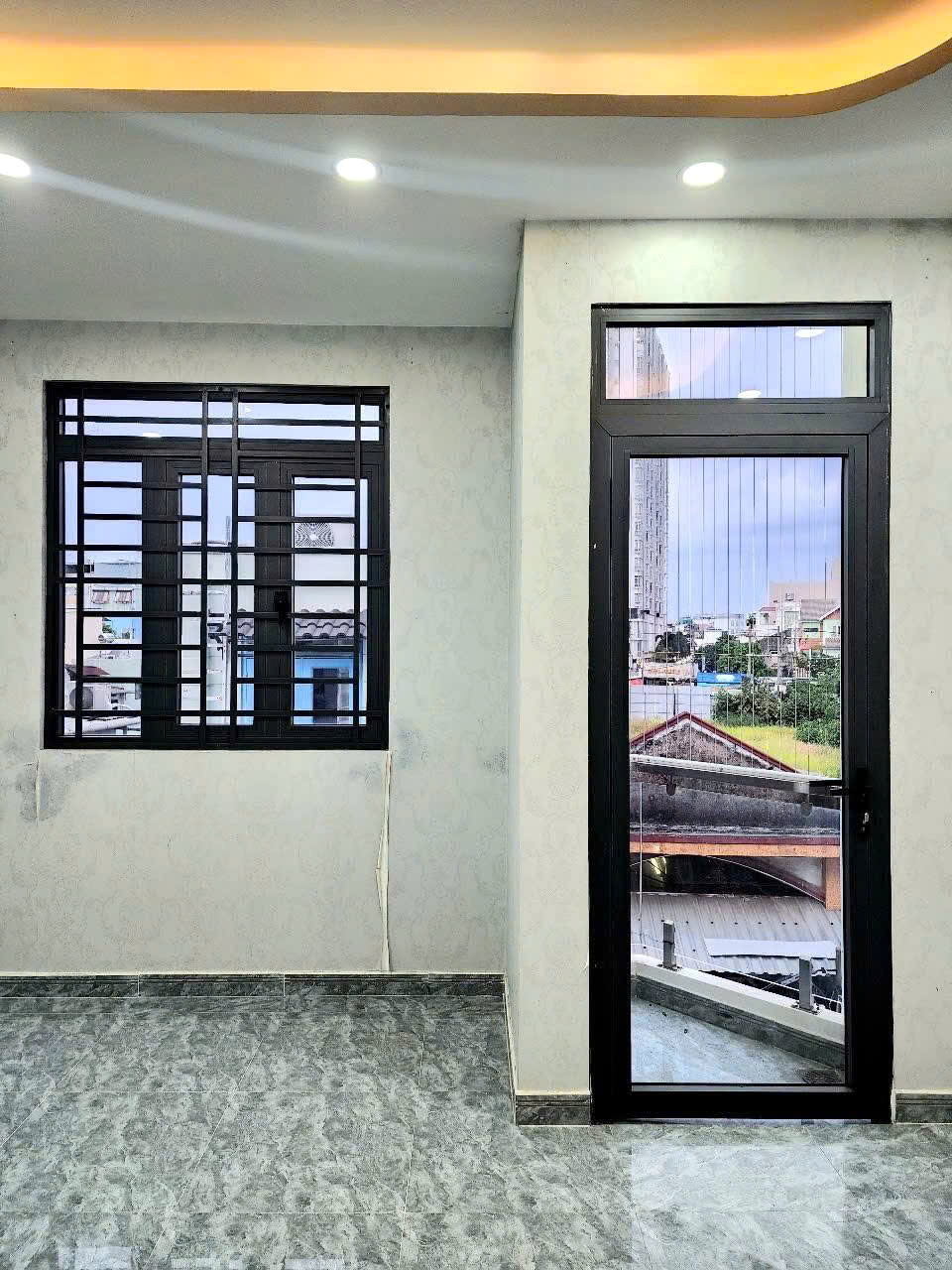 Nhà góc 4 tầng hẻm 312 Âu Dương Lân P3 Q8 - Ảnh 3
