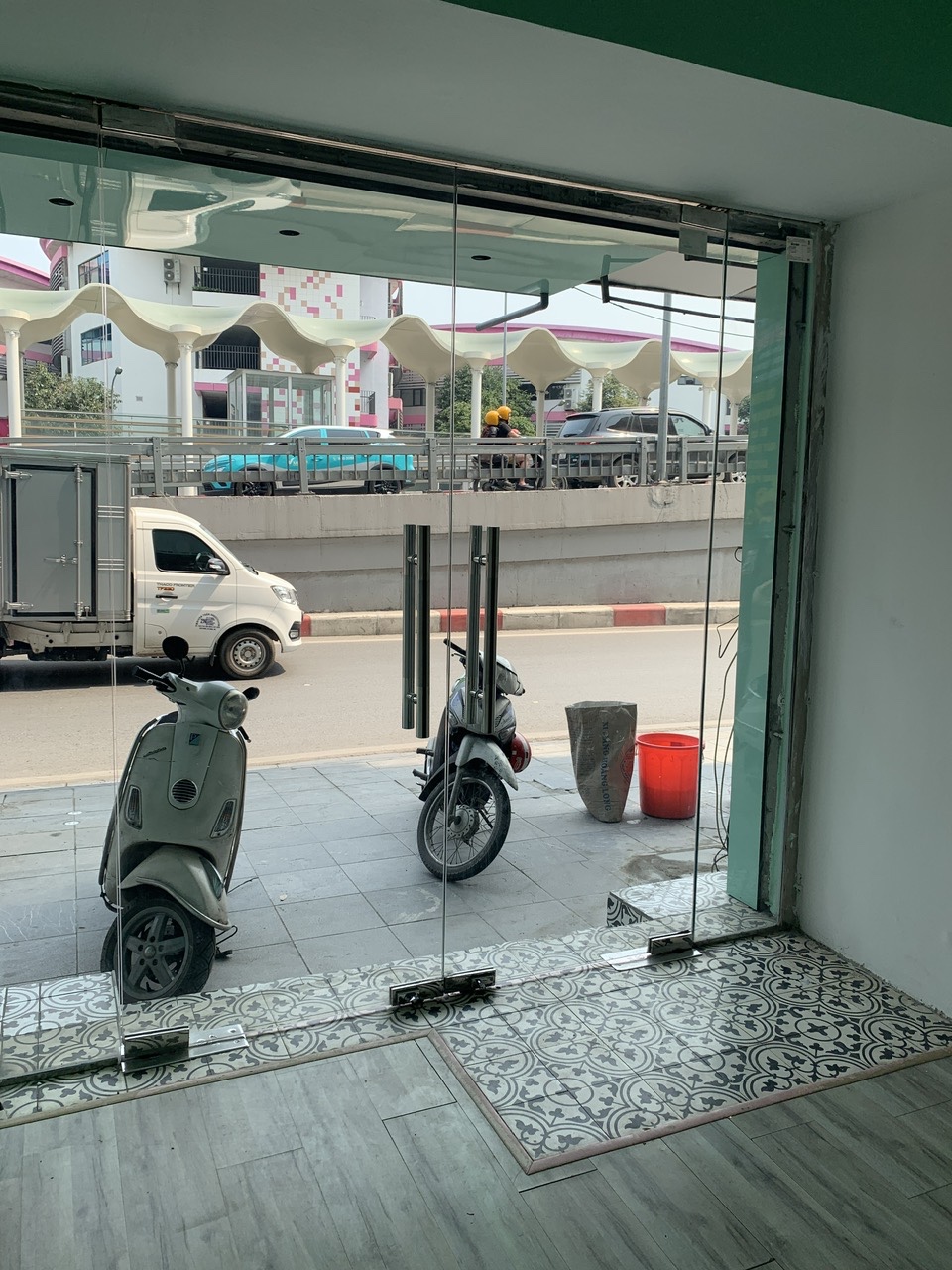 Cho thuê cửa hàng vị trí đẹp, mặt phố 33 Chùa Bộc, phố thời trang đông đúc và sầm uất nhất Hà Nội - Ảnh 2