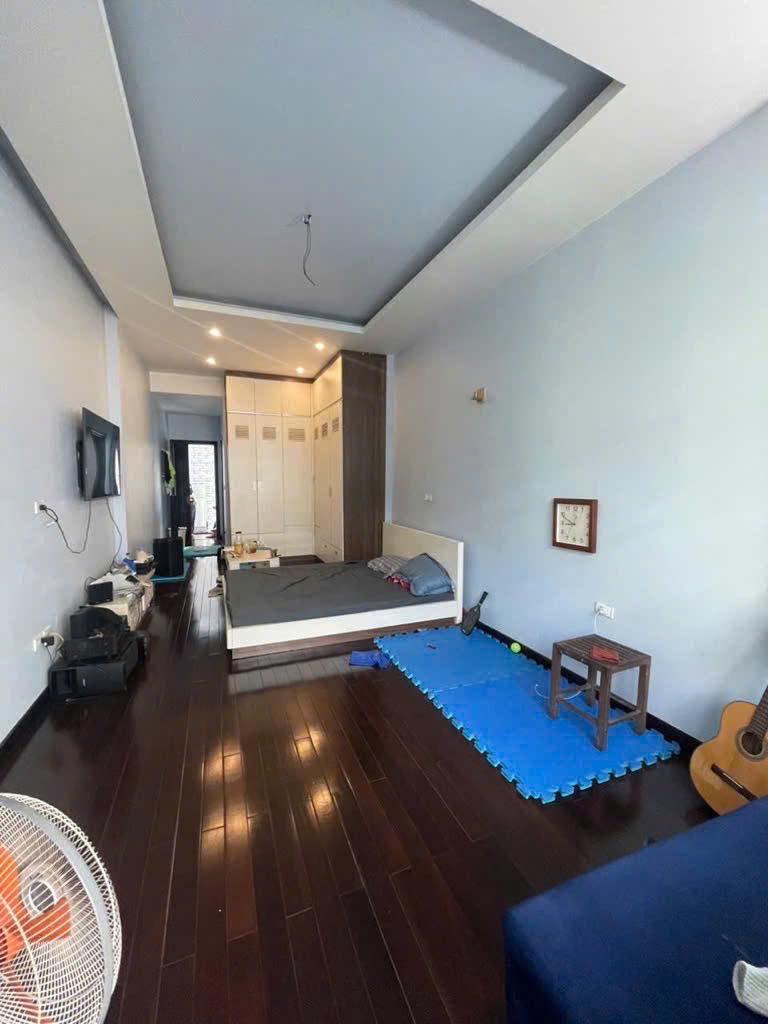 Cần bán nhà phố Quần Ngựa, Ba Đình, ô tô đỗ cửa, thoáng trước sau, 58m, 4 tầng, 16.4 tỷ. - Ảnh 2
