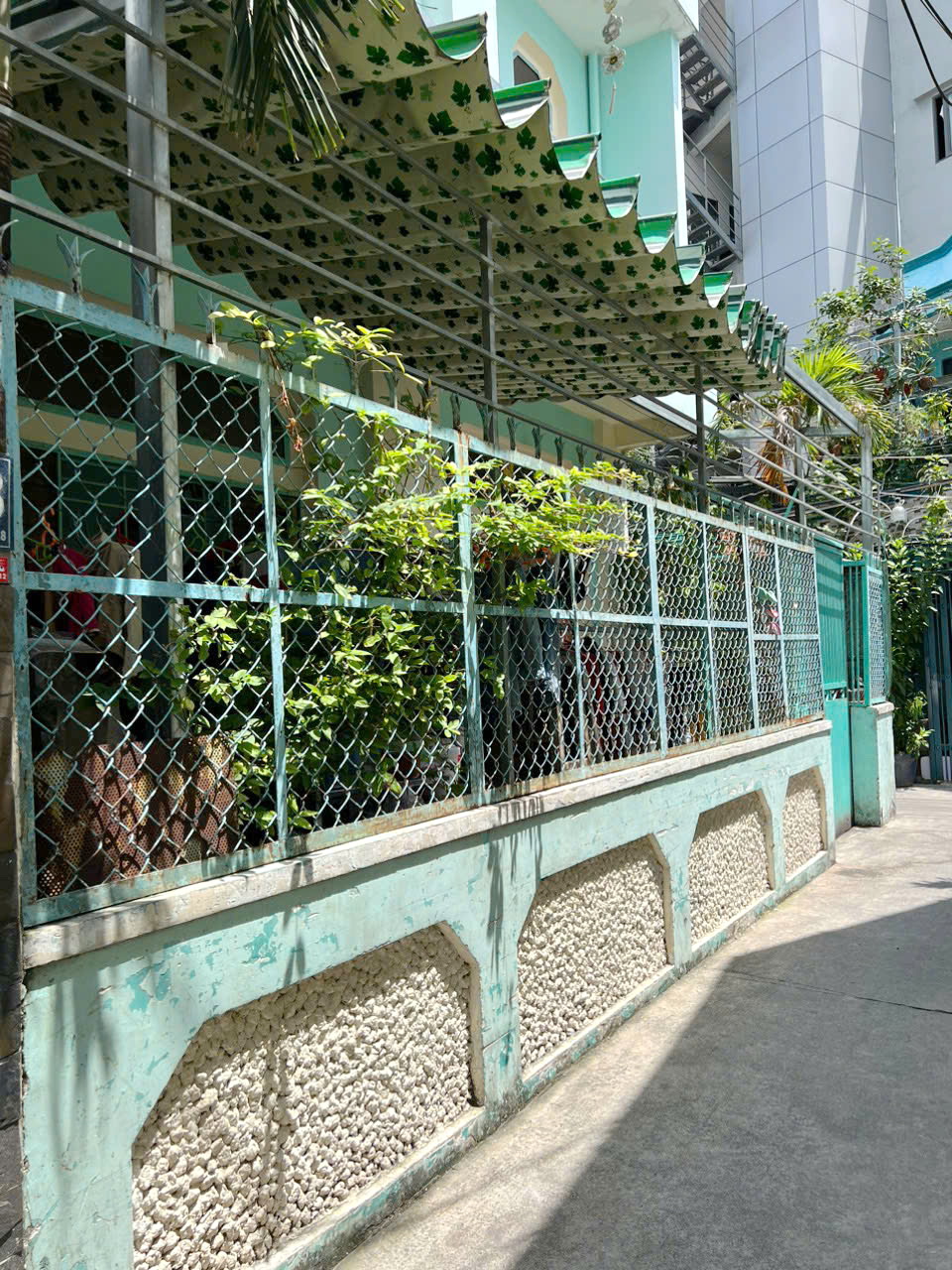Cho thuê nhà góc 2 tầng (7.7x13m) gần đường  Dương Bá Trạc P1Q8 . Giá 13 triệu - Ảnh 3