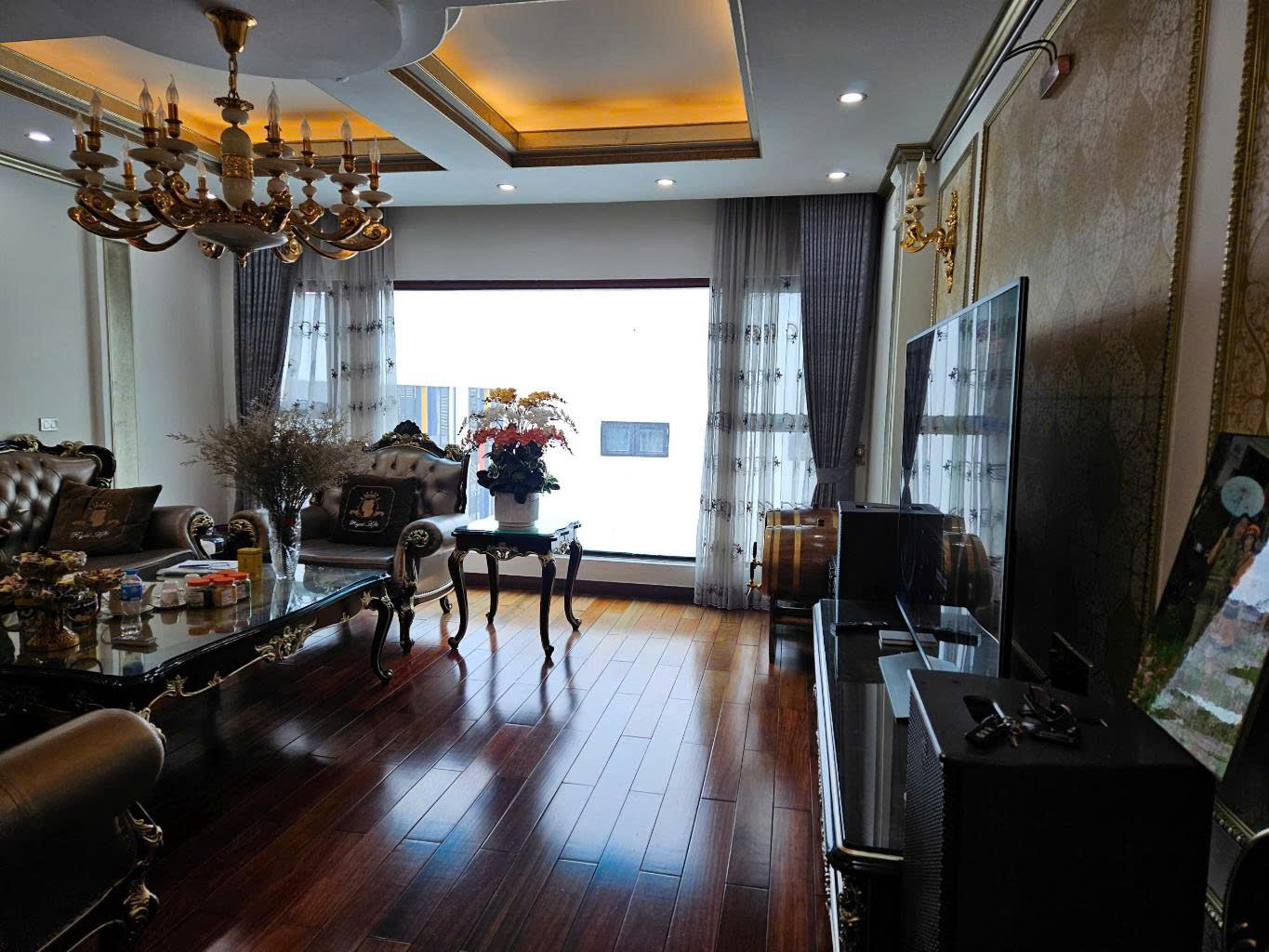 HOT! BÁN NHÀ LÔ GÓC TRẦN DUY HƯNG, 52M2, 6 TẦNG THANG MÁY, Ô TÔ VÀO NHÀ, NHỈNH 17 TỶ - Ảnh 1