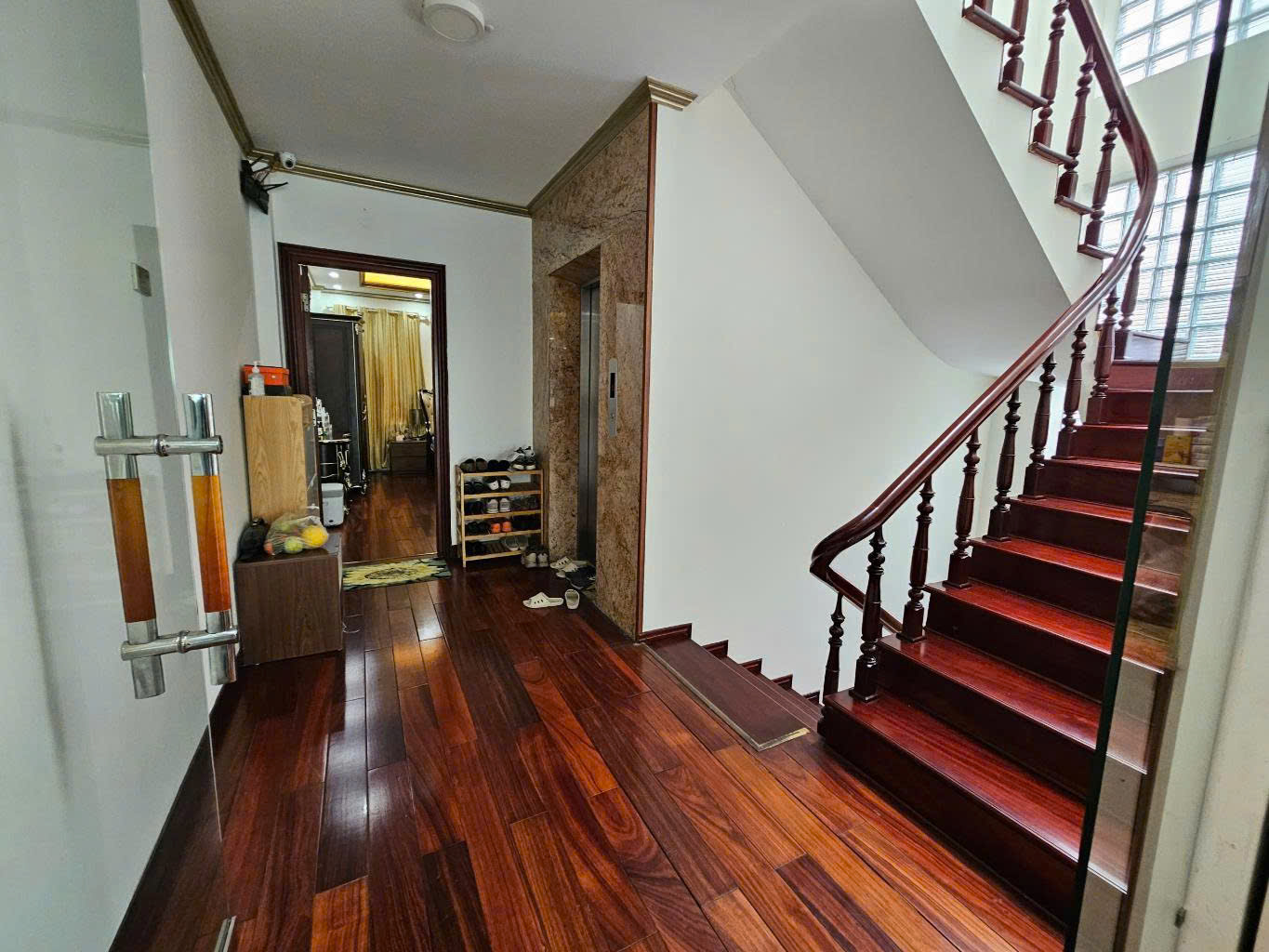 HOT! BÁN NHÀ LÔ GÓC TRẦN DUY HƯNG, 52M2, 6 TẦNG THANG MÁY, Ô TÔ VÀO NHÀ, NHỈNH 17 TỶ - Ảnh 2
