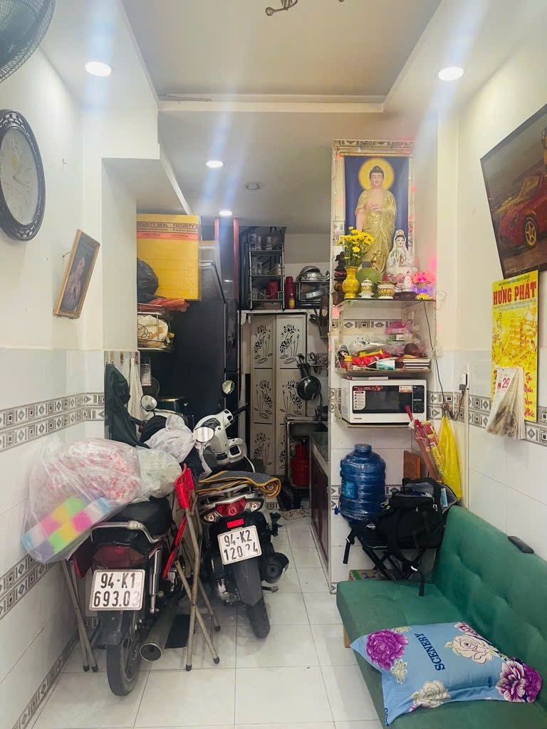 🔥4 T ỷ - Chính Chủ - 20M2 ,4 Tầng  Với 3PN,3WC - Hẻm 4M Xe Hơi Đến Ngay Nhà - CMT8 - Q10 - Ảnh chính