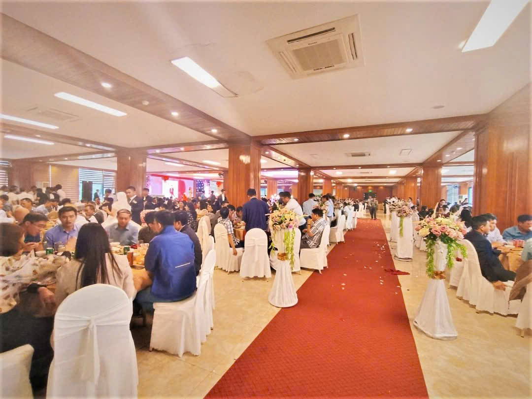 Bán Tòa Nhà Mặt Phố Mai Hắc Đế TP Vinh. Nghệ An. 3 Mặt Tiền. DT 4863m2. Giá 230 Tỷ. - Ảnh 2