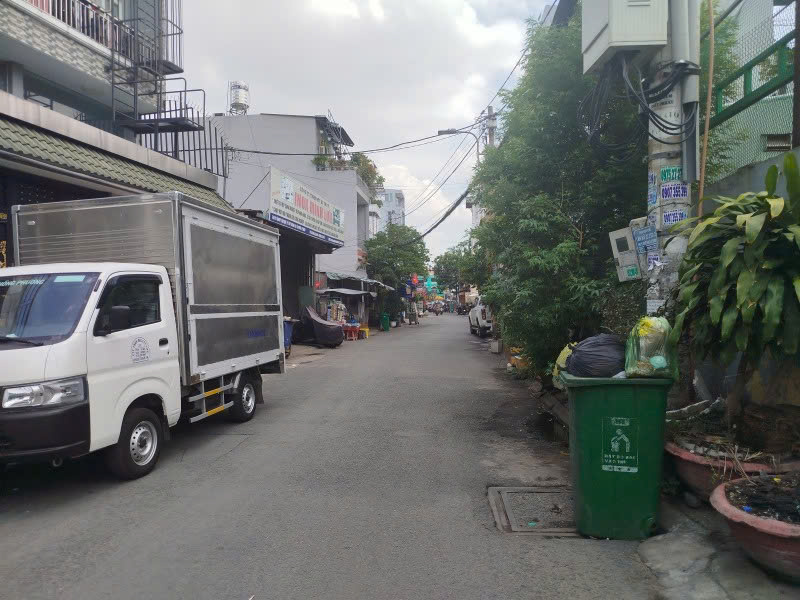 Bán Đất Mặt tiền Huỳnh Văn Gấm, gần Trường Chinh, 621m2, 19x33m, tiện xây, 59.9 tỷ. - Ảnh 1