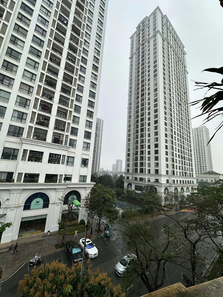 CĂN HỘ ĐẸP - GIÁ TỐT - Vị Trí Đắc Địa Tại Tòa B Chung cư AZ Sky Định Công, Quận Hoàng Mai, Hà Nội - Ảnh chính