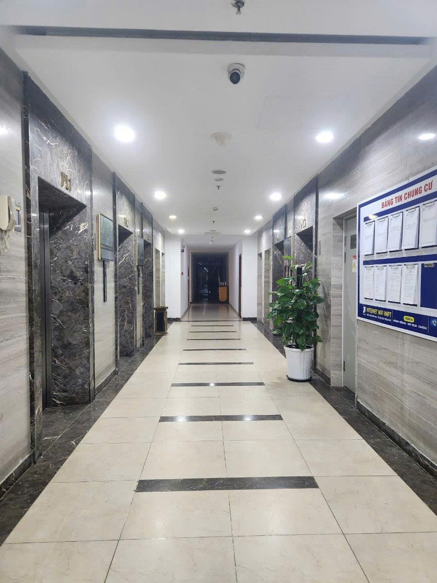 CĂN HỘ ĐẸP - GIÁ TỐT - Vị Trí Đắc Địa Tại Tòa B Chung cư AZ Sky Định Công, Quận Hoàng Mai, Hà Nội - Ảnh 2