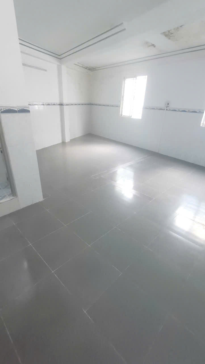 Cho thuê nhà mặt tiền Hồ Huỳnh Cương 7triệu thuận lợi cho việc kinh doanh - Ảnh 3
