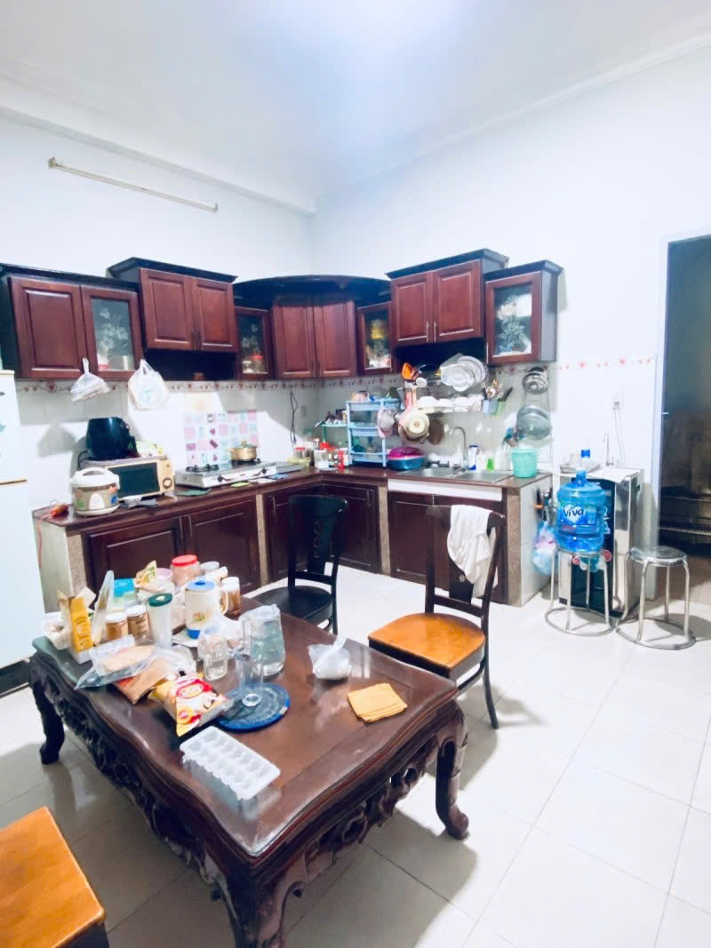 Bán nhà mặt tiền Phạm Văn Bạch, gần Tân Sơn, 3.2x10m, 3 Tầng, HĐT 15tr, giá 4.85 tỷ. - Ảnh 3