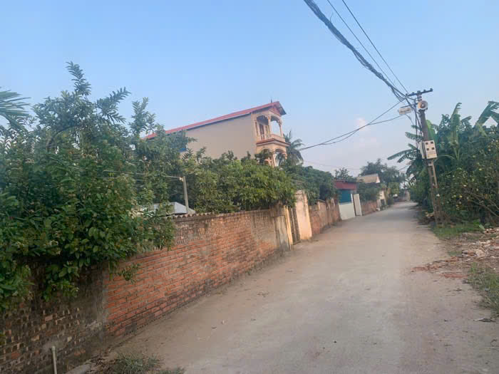 Bán Đất Mặt Ngõ Ô Tô Tránh - Vị Trí Đẹp Tại Cự Khối, Long Biên! - Ảnh 2