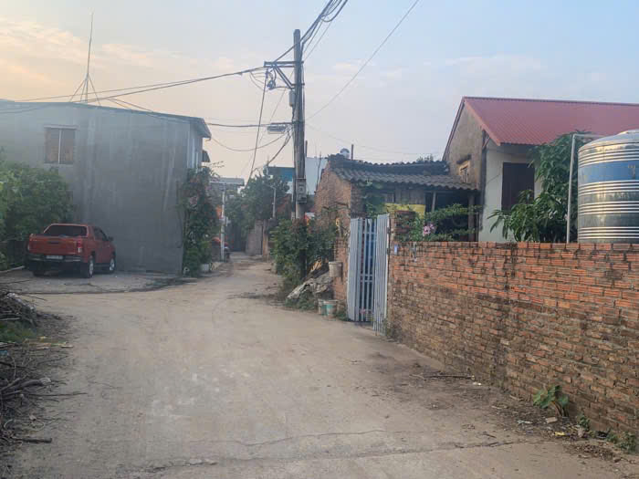 Bán Đất Mặt Ngõ Ô Tô Tránh - Vị Trí Đẹp Tại Cự Khối, Long Biên! - Ảnh chính