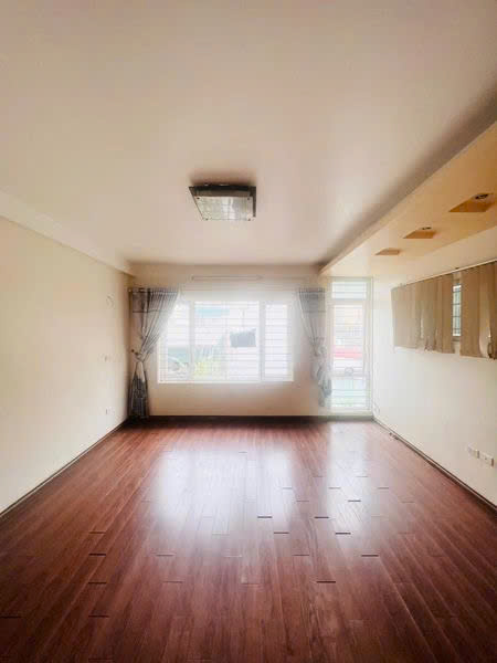 BÁN NHÀ VƯƠNG THỪA VŨ, THANH XUÂN - PHÂN LÔ - Ô TÔ ĐỖ CỬA - 72M 5 TẦNG MT5M GIÁ 22 TỶ Ở SƯỚNG. - Ảnh chính