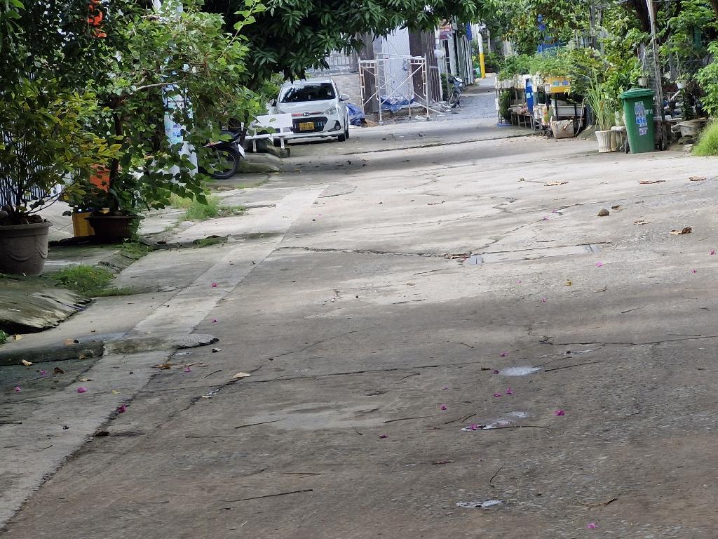 Bán đất Lê Văn Việt, Tăng Nhơn Phú B, Quận 9 , HXH,  1000m2, giá chỉ 17 Tỷ TL - Ảnh 1