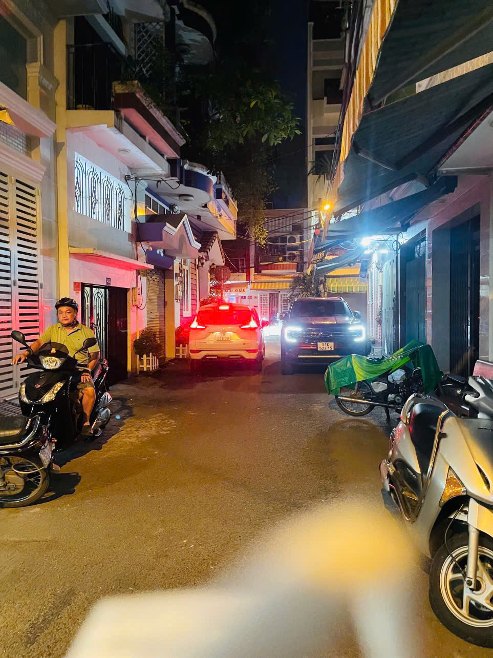 MẶT TIỀN ĐƯỜNG SỐ KHÁNH HỘI <br><br> XE HƠI TRƯỚC NHÀ <br>CÓ 5 TỶ - Ảnh chính