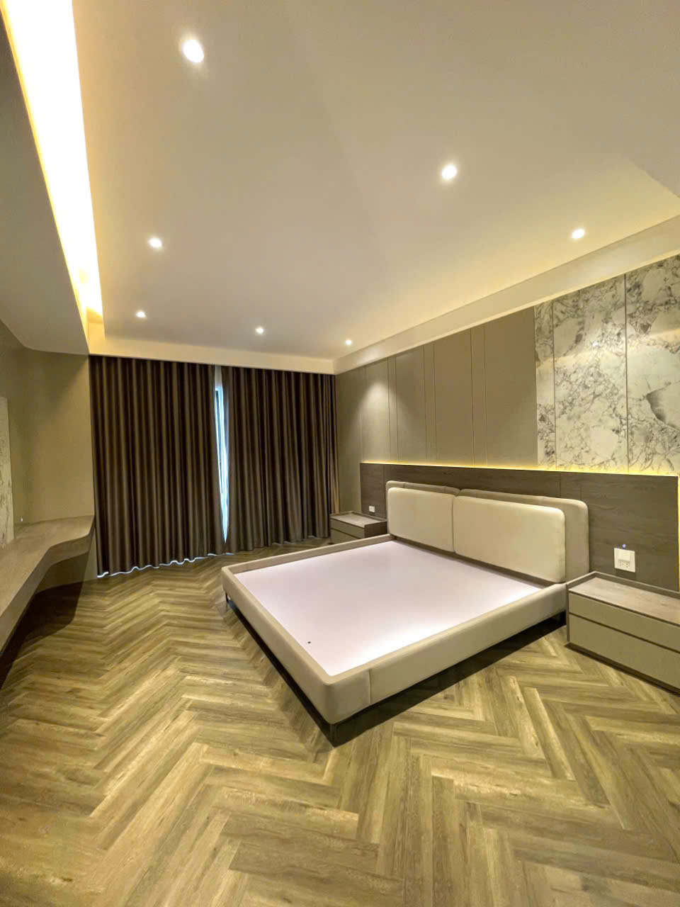 Bán gấp nhà Ngọc Lâm view hồ Tai Trâu,65M,MT 4.5M,KD đỉnh,ô tô tránh.Hơn 15 tỷ - Ảnh 2