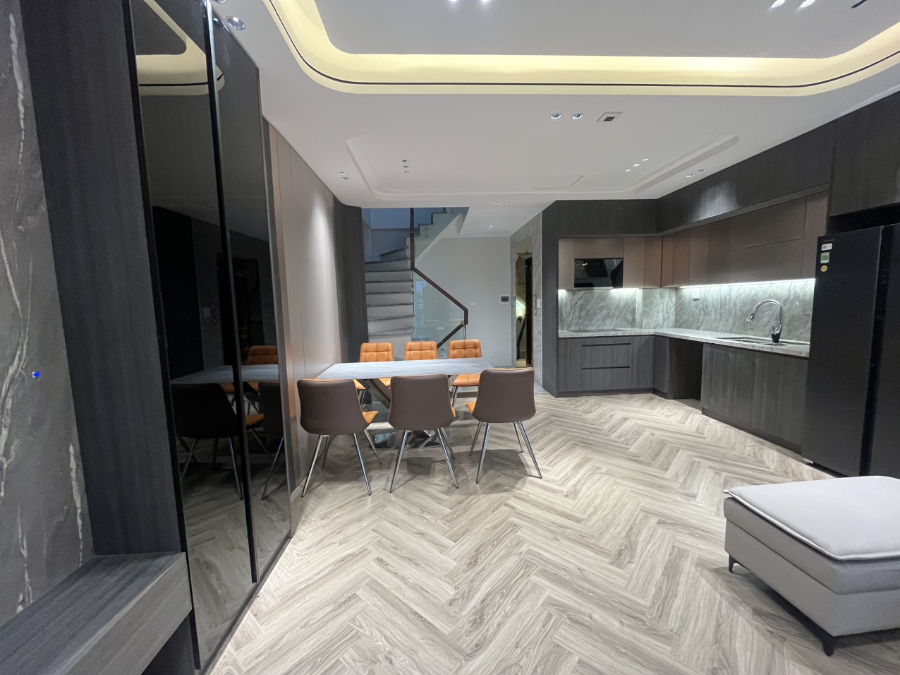 Hàng Hiếm Nhà Bồ Đề Dân Xây, Gara Ôtô, Ngõ Thông Kinh Doanh, 45m2, 5 Tầng, Giá 10,9 tỷ - Ảnh 2