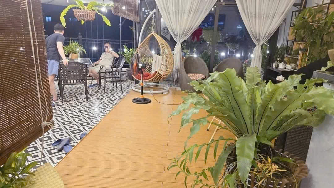 Bán nhà Nguyễn khánh Toàn cầu giấy hà nội. diện tích khủng 130m, mặt tiền 23mx8 tầng. giá siêu nét - Ảnh chính