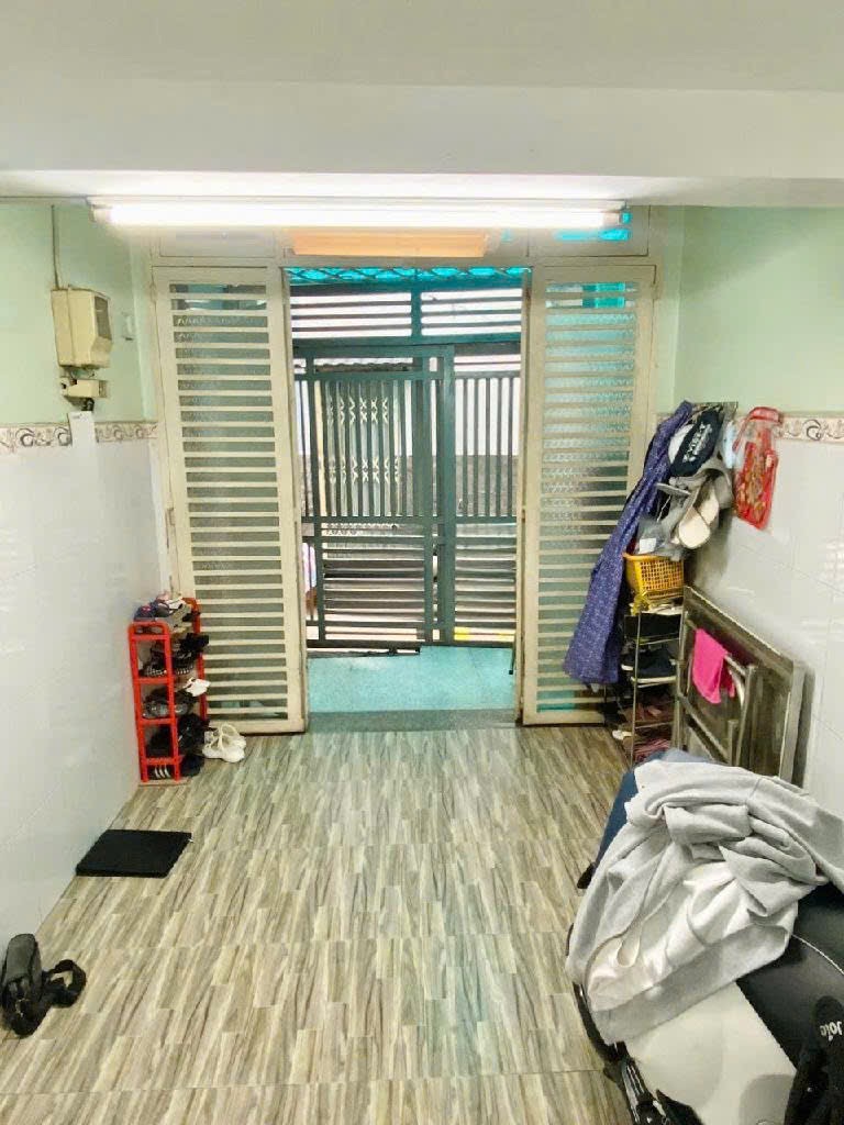 Hiếm - DT 34M2 ,Dài 12M , 4 Tầng Với 4PN , 3WC - Chính Chủ - Đã Hoàn Công - Vĩnh Viễn - Q10 - Ảnh chính