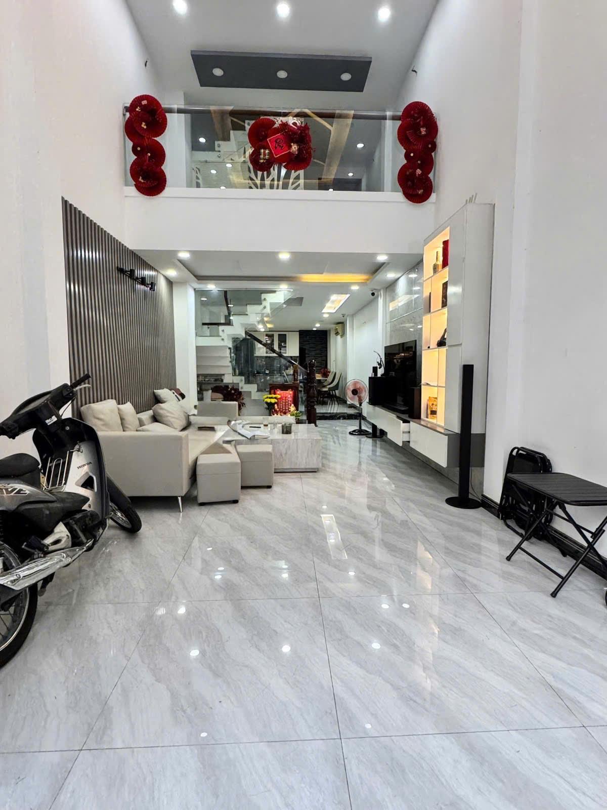 ***ÔTÔ Ngay Cửa,Sát Trần Hưng Đạo Q5,68m,5Tầng 6PN, Nội Thất Xịn, Chỉ 13.3 TỶ TL - Ảnh 3