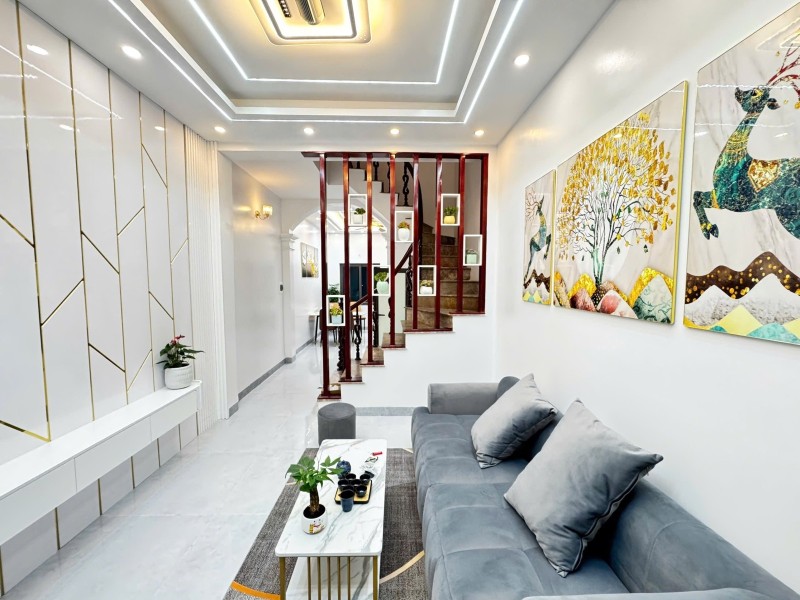 Siêu phẩm. Bán nhà Định Công Thượng, Hoàng Mai. 48m2 x 5 Tầng. Ngõ thông. 2 Thoáng. Hơn 9 Tỷ. - Ảnh chính