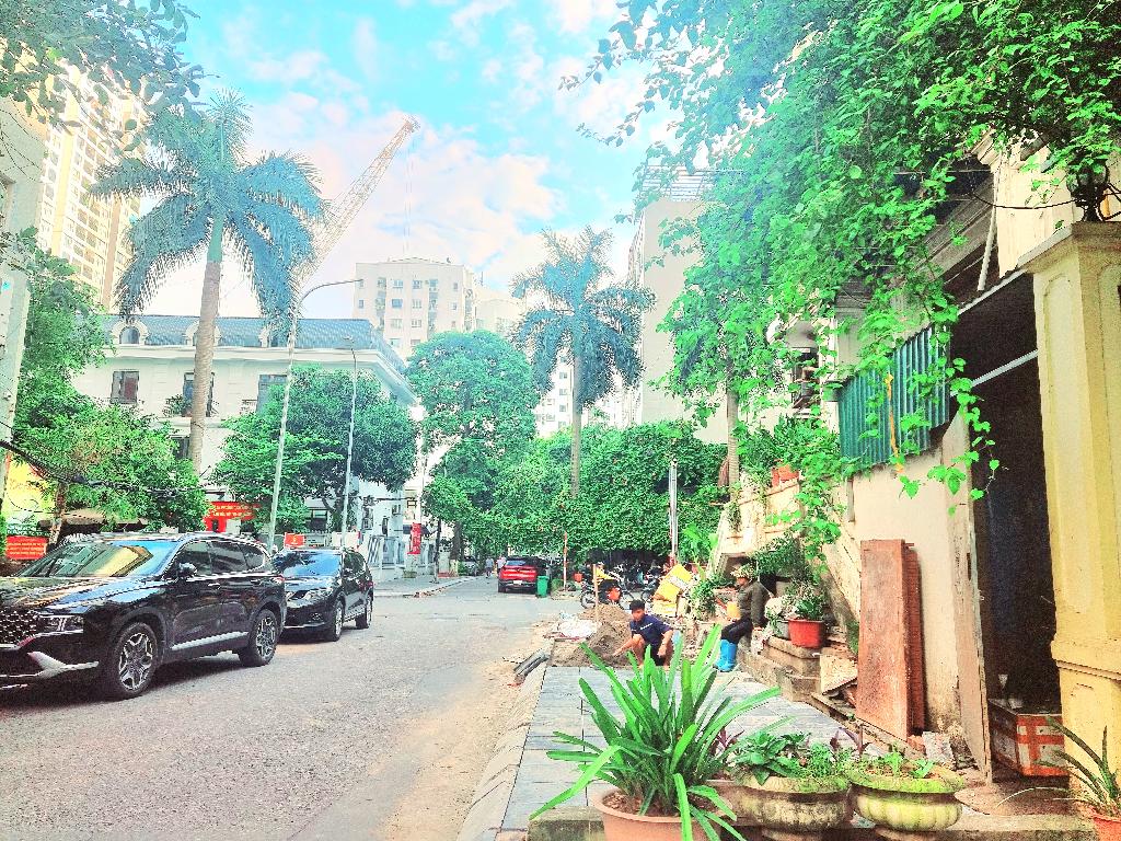 BÁN BIỆT THỰ LẠC LONG QUÂN, TÂY HỒ - 435M2 - FULL SỔ ĐỎ - Ảnh 2