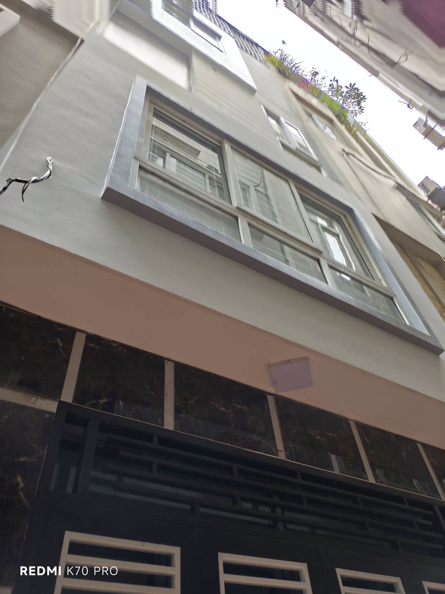 BÁN NHÀ ĐẸP ĐỊNH CÔNG THƯỢNG 5 TẦNG FULL NỘI THẤT, NGÕ NÔNG, GẦN PHỐ 8,6 TỶ. - Ảnh chính
