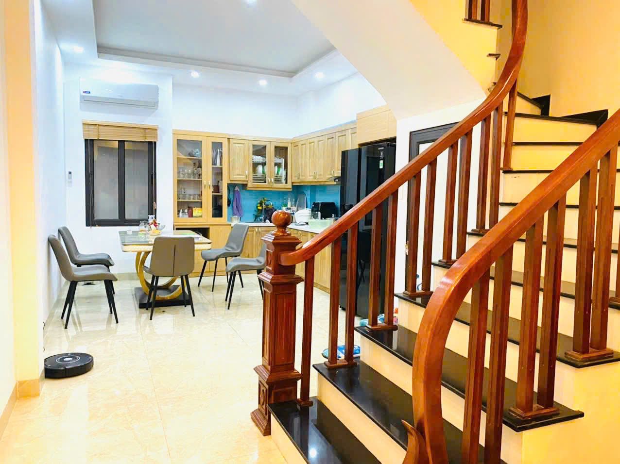 BÁN NHÀ ĐẸP ĐỊNH CÔNG THƯỢNG 5 TẦNG FULL NỘI THẤT, NGÕ NÔNG, GẦN PHỐ 8,6 TỶ. - Ảnh 2
