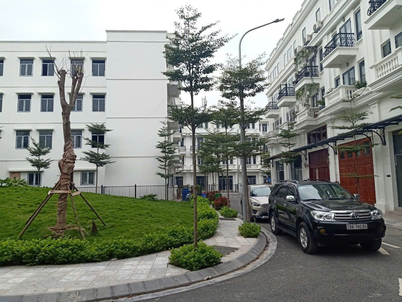 Bán nhà liền kề Phú Diễn Bắc Từ Liêm 62m2 5 tầng giá 16 tỷ - Ảnh chính