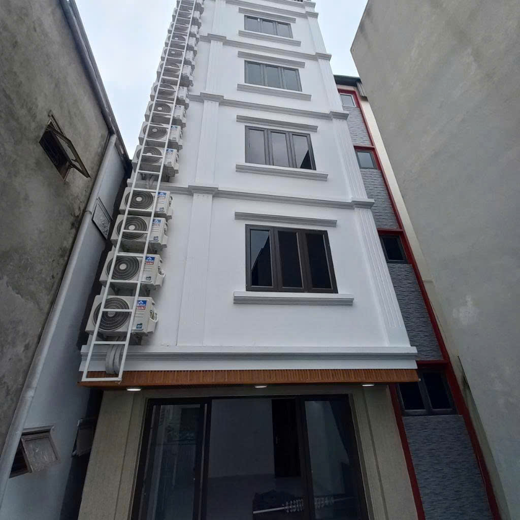 BÁN NHÀ  TỪ LIÊM ,PHÚC DIỄM HN,14TY300TR , DT 102m2  ,7 tầng 17 phòng fun nội thất 0832865116 - Ảnh chính