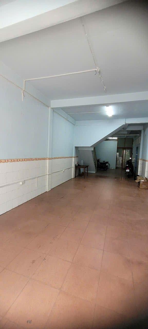 Cho thuê mặt bằng kinh doanh đường Hoàng văn thụ 9tr/tháng - Ảnh chính
