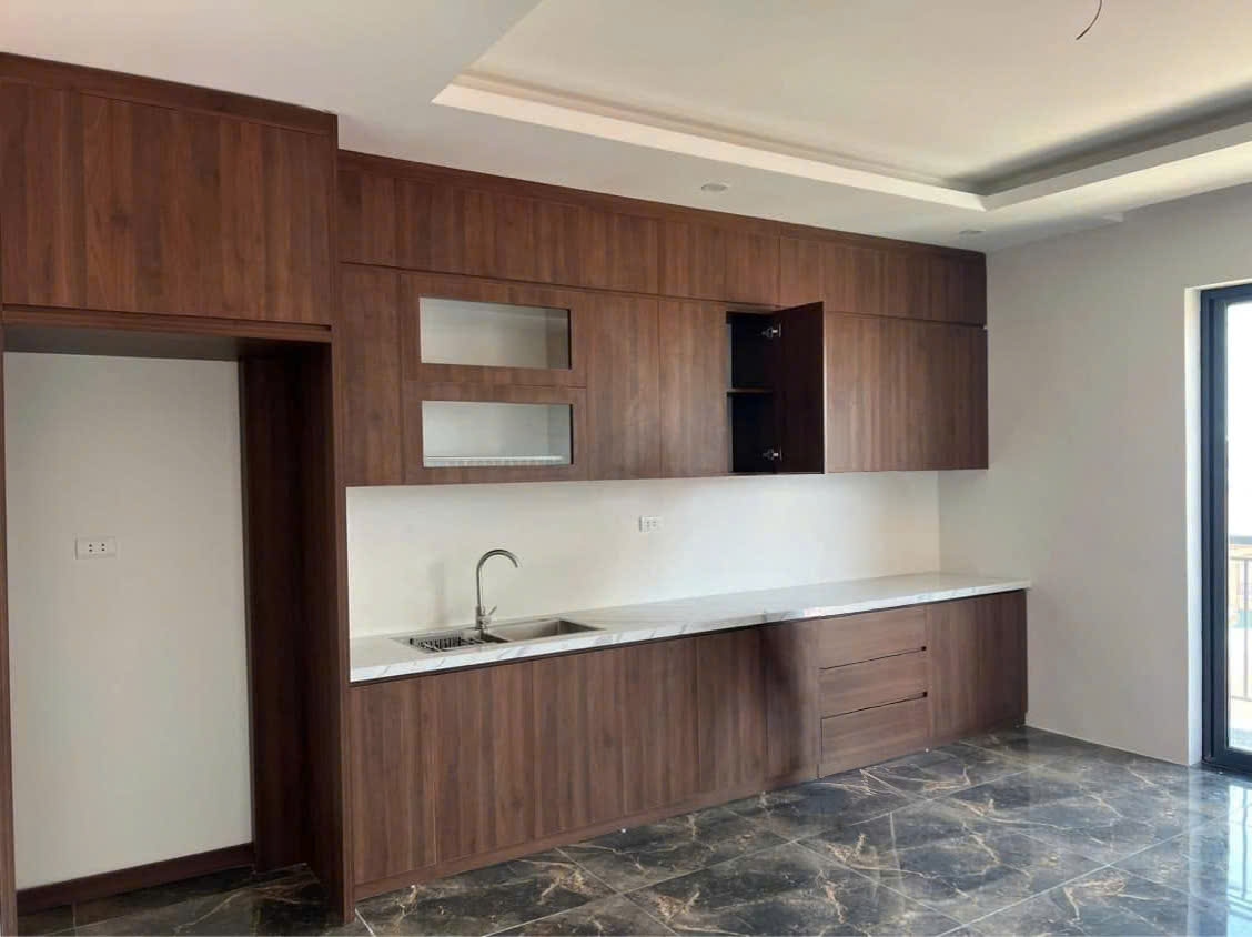 Cho thuê nhà liền kề Vĩnh Tuy - Hai Bà Trưng 56m x 5T giá 20tr, ô tô tải đỗ cửa, nhà đẹp - Ảnh 1