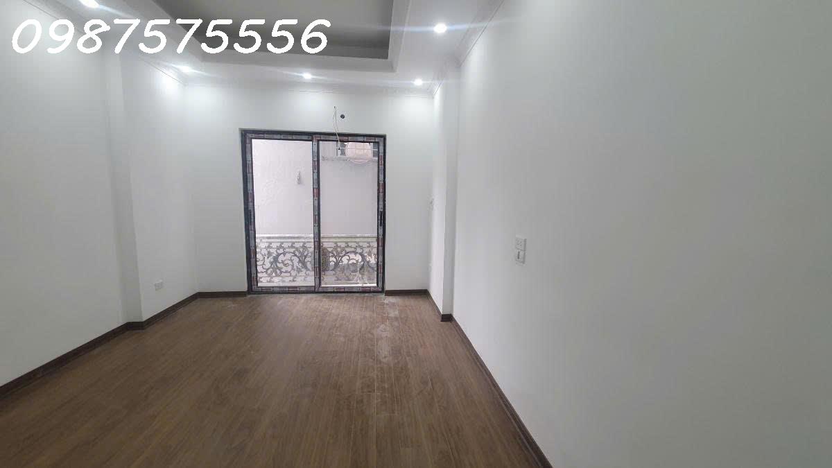 NHÀ ĐẸP THANH XUÂN 30M x 6 TẦNG - NGÕ RỘNG 3M - GIÁ NHỈNH 7 TỶ - Ảnh 3