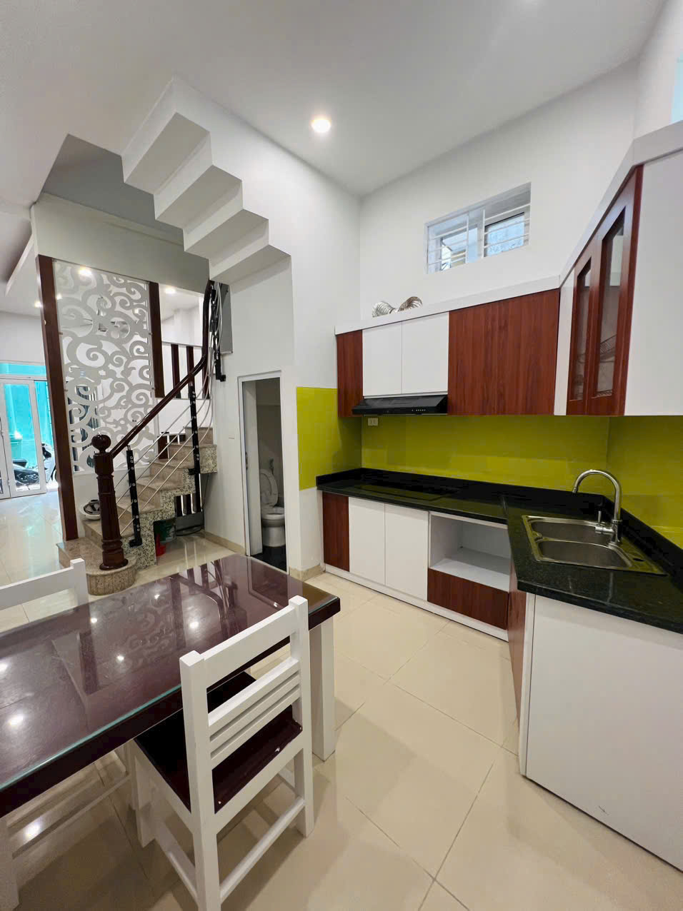 Bán Nhà riêng Phố Định Công Hạ - Hoàng Mai 35m x 4T giá 5.8 tỷ, dân xây, 3 thoáng - Ảnh 1