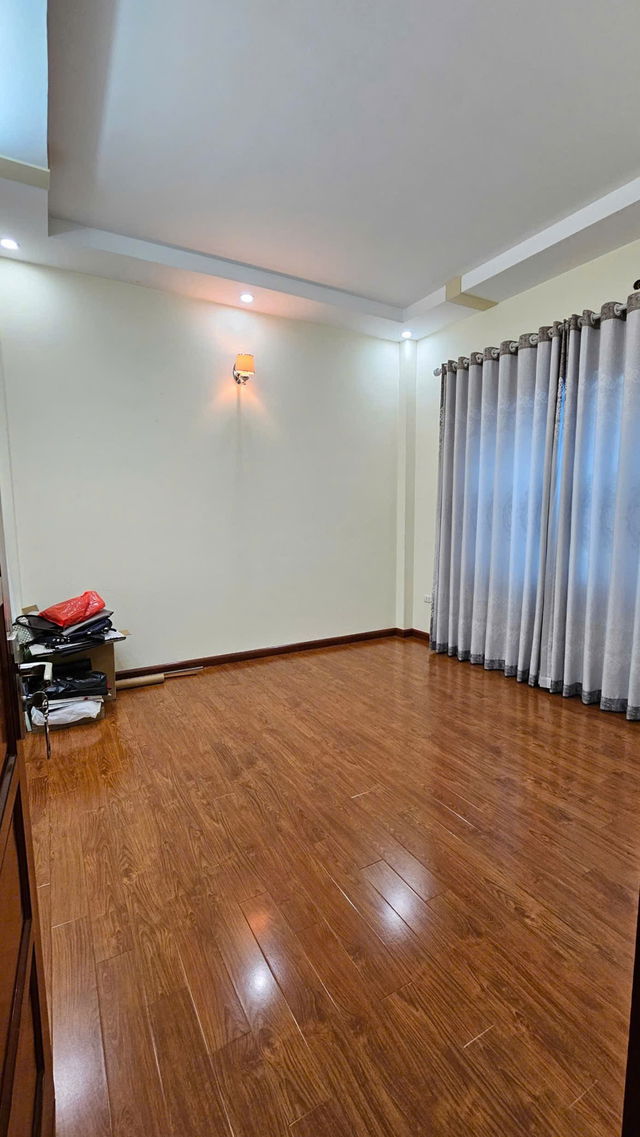 NHÀ PHÂN LÔ - KINH DOANH - HIẾM NHÀ BÁN - CÁCH PHỐ 30M - LÔ GÓC - PHÂN LÔ Ô TÔ TRÁNH - NGÕ THÔNG - - Ảnh 4