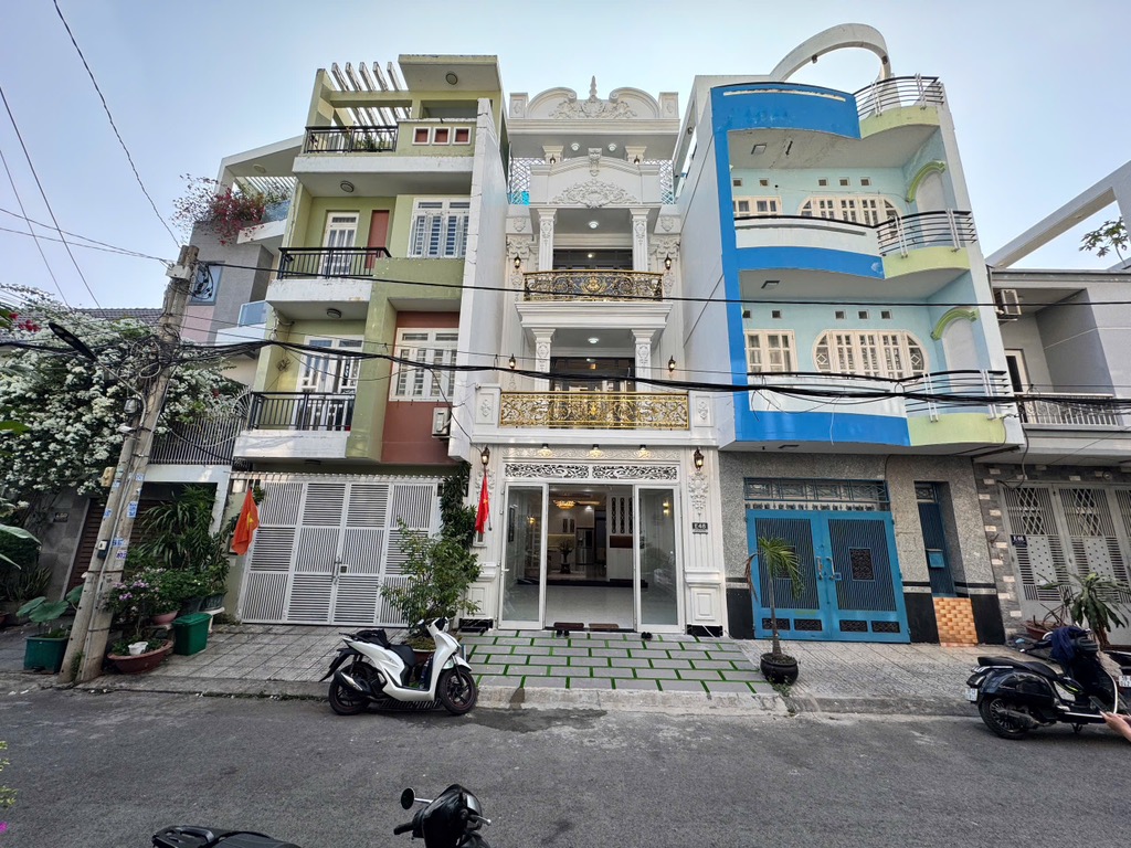 Mặt tiền ngay Bùi Minh Trực ngang 6m, 130m2 chỉ 9 tỷ 5 - Ảnh chính