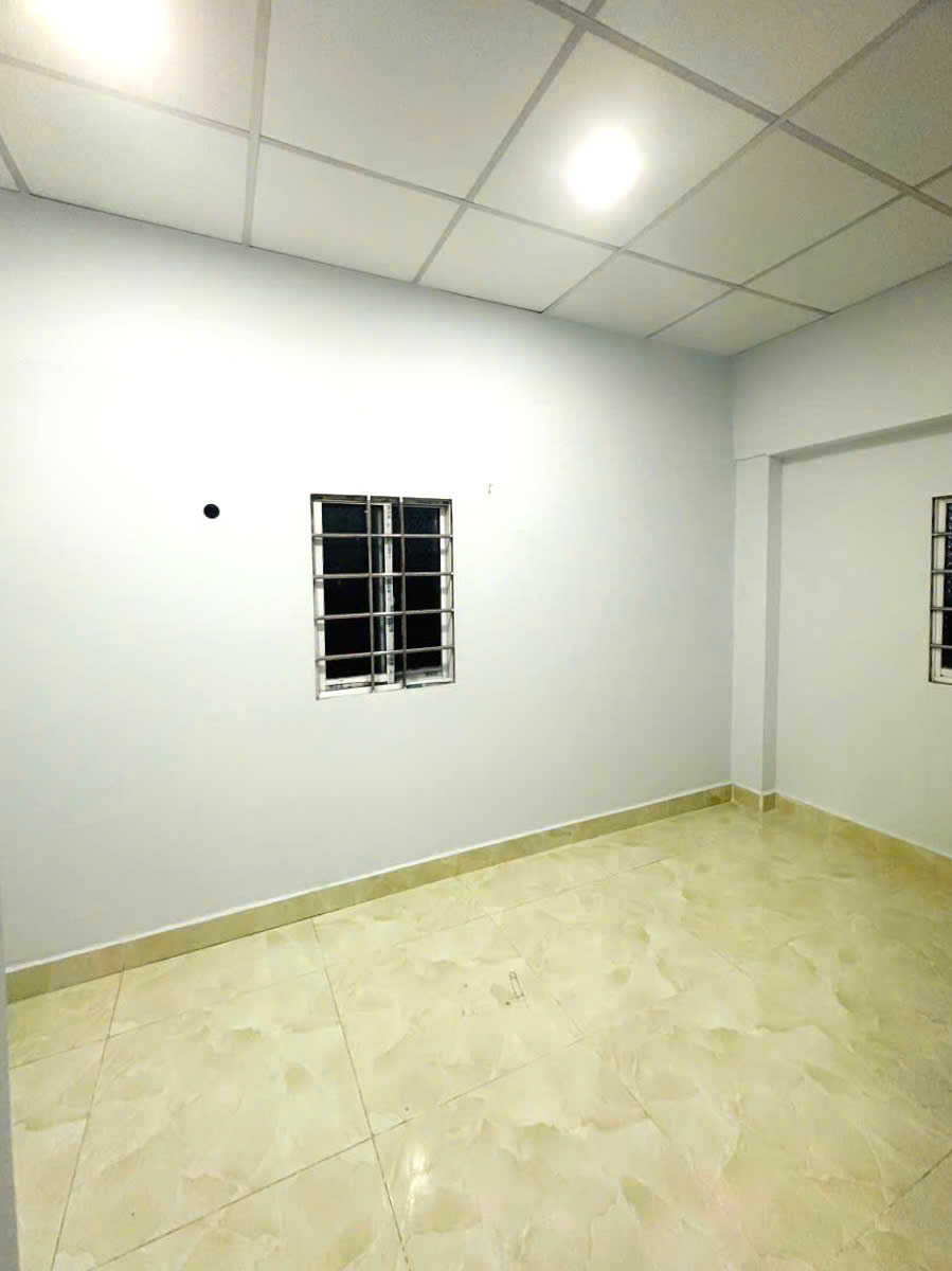 GẤP QUÁ GẤP, GiẢM 350TR, HXH, Sổ Hồng Riêng, DTSD 39m2, mới, Thủ Đức, chỉ 1.ty hơn - Ảnh 1
