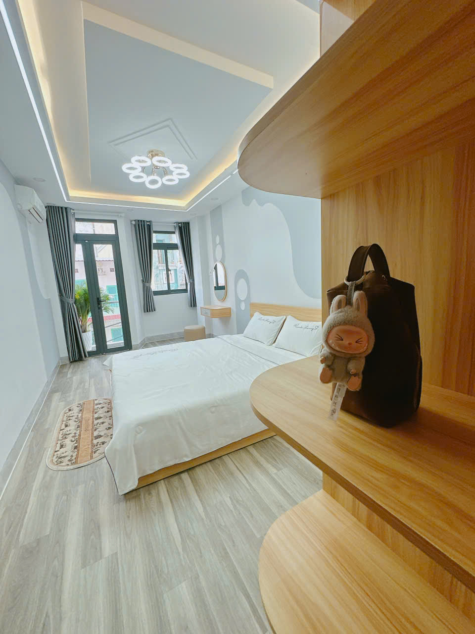 Cho thuê chdv đủ tiện nghi chỗ sạc xe điện , toilet riêng 1344  Lê Văn Lương, giá 2- 2.5 triệu - Ảnh chính