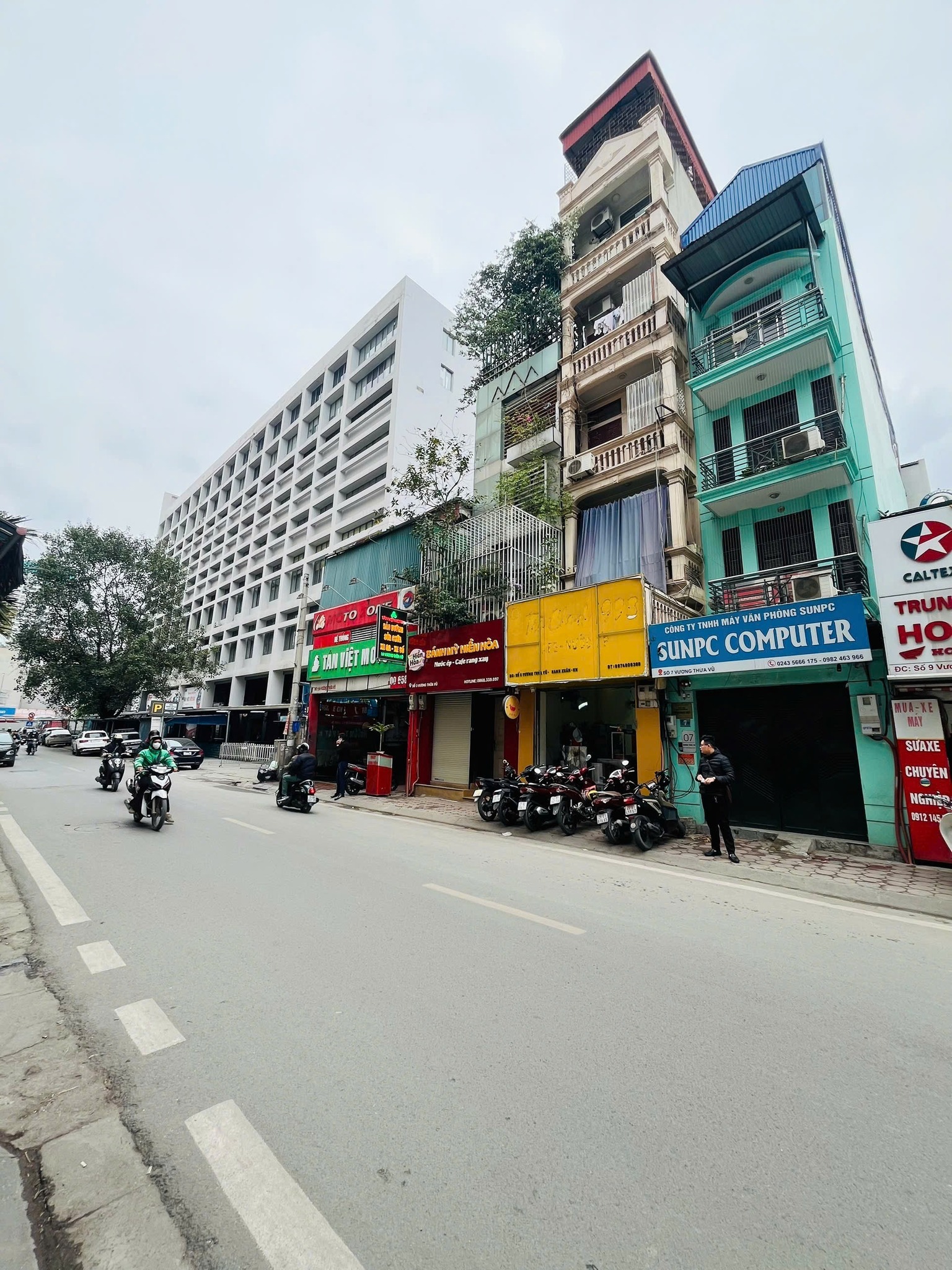 Bán nhà Mặt Phố Vương Thừa Vũ 55/70m x 7Tầng 22 Tỷ Vị trí hiếm,kinh doanh đỉnh - Ảnh chính