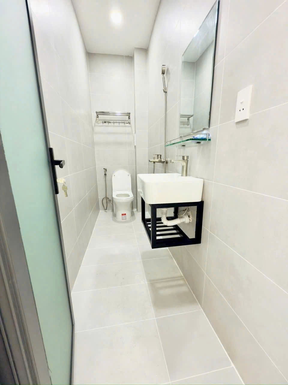 Nhà 2 tầng nở hậu mặt tiền Ba Đình P. Hưng Phú Q8 . Giá 7,18 tỷ TL - Ảnh 3