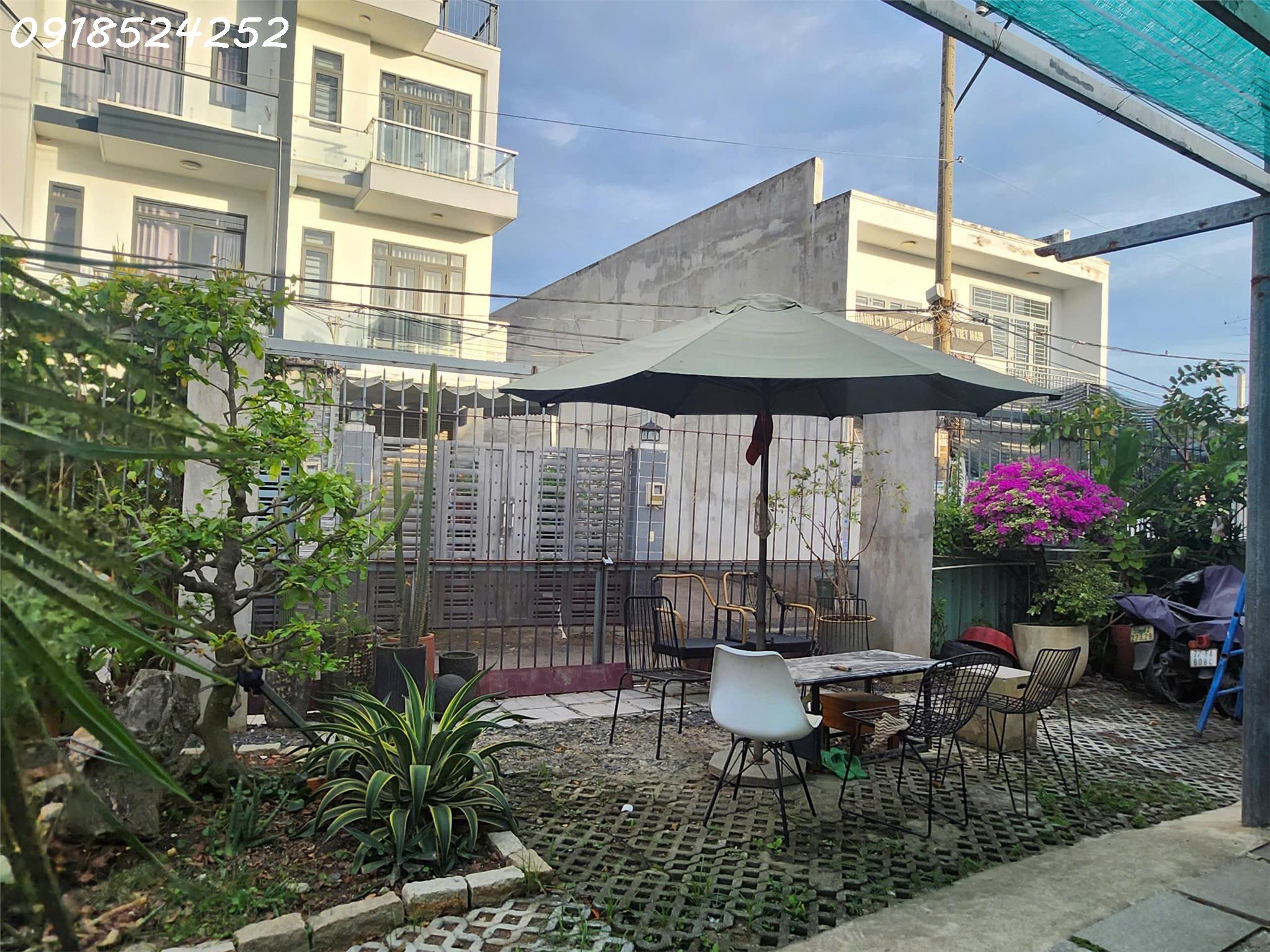 Bán căn nhà vườn cấp cho 4 tại Q.2, bình trưng đông, 240m2 - Ảnh chính