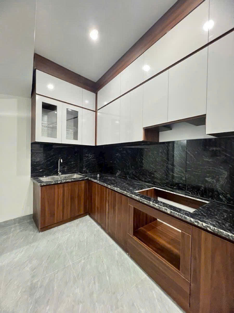 Bán nhà Ngọc Thụy, 30m2, 5 tầng, Mt 4.08m, dân trí cao, hàng xóm thân thiện, giá 6.15 tỷ - Ảnh 4