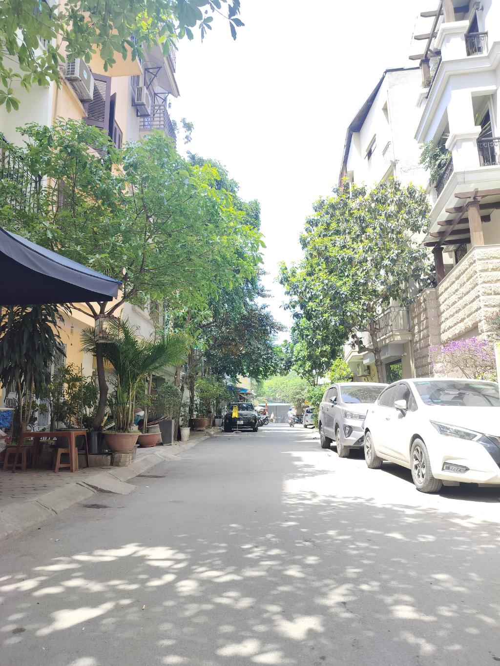 Văn Cao Nguyễn Đình Thi - 1 nhà ra phố, ô tô dừng đỗ, nhà đẹp ở ngay, mặt tiền 5m vuông đẹp, chỉ - Ảnh chính
