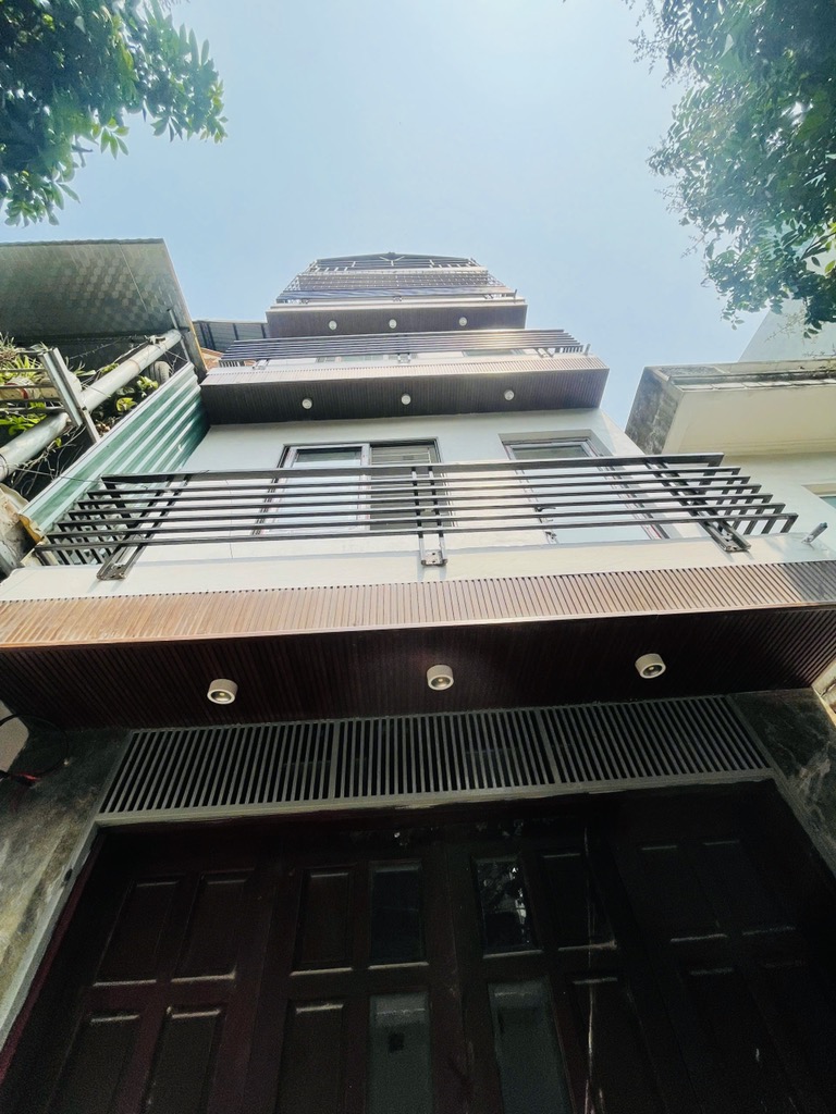 Bán nhà 70m x 4T ngõ 44 Đức Giang nở hậu, gần oto chỉ 6 tỷ 4 có tl. LH 0936123469 - Ảnh chính