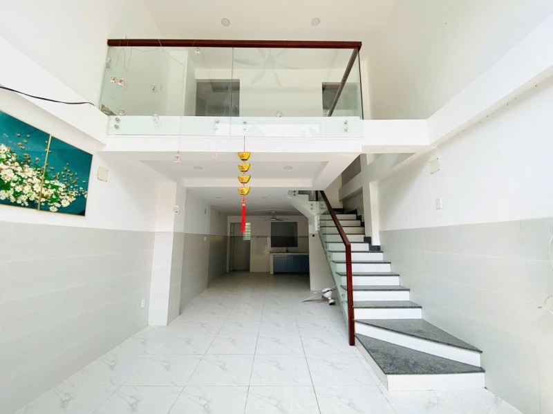 Bán nhà mặt phố đường Hồ Văn Tư, Trường Thọ, Thủ Đức - 6.5 tỷ, 56m², 3 tầng - Ảnh 1