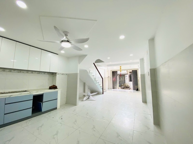 Bán nhà mặt phố đường Hồ Văn Tư, Trường Thọ, Thủ Đức - 6.5 tỷ, 56m², 3 tầng - Ảnh chính
