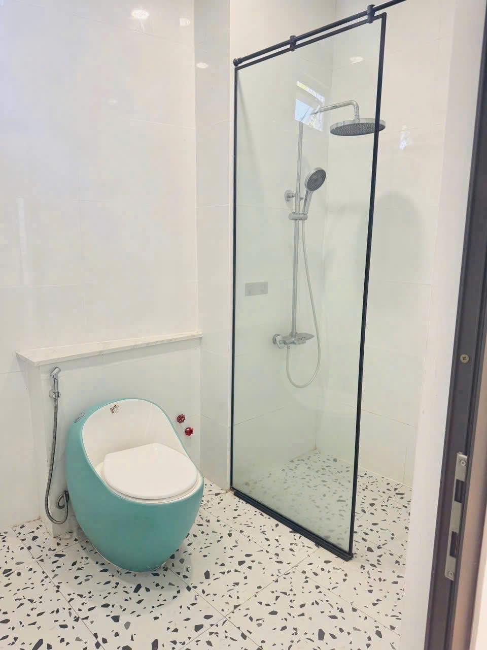 Nhà đẹp ở ngay - Khu sang Trần Bình Trọng p5 - (3.5x8m5) - KC 3 tầng - giá 4.6 tỷ còn TL - Ảnh 1