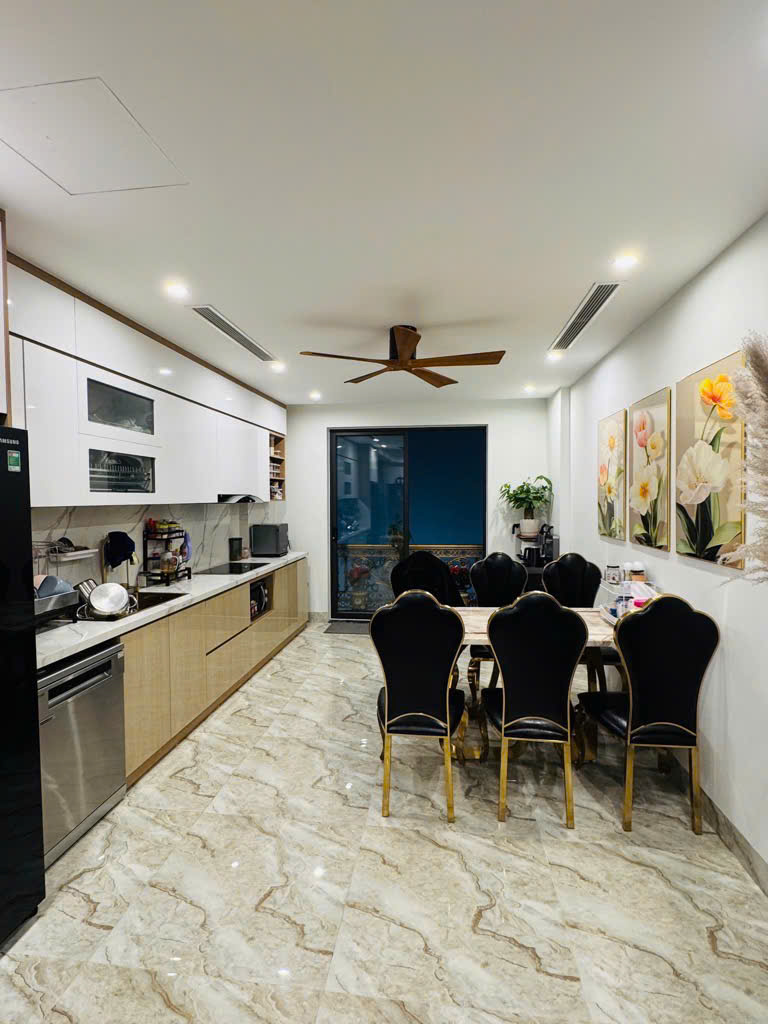 BÁN NHÀ ĐÀM QUANG TRUNG 36M2, 5 TẦNG , FULL NỘI THẤT NHẬP KHẨU - GIÁ 5,5 TỶ - Ảnh chính
