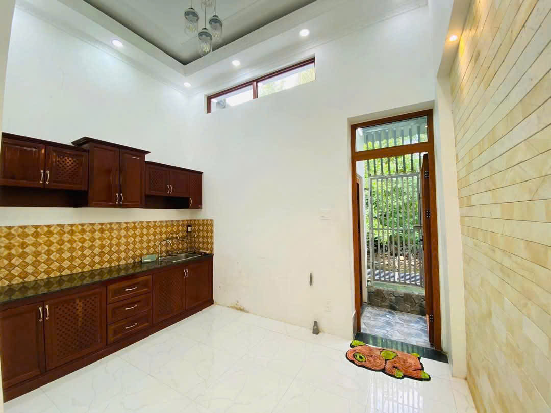 12. nhà 7 triệu 2 phòng ngủ Nguyễn Văn Cừ thuận lợi cho việc kinh doanh - Ảnh 3