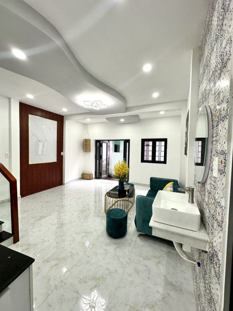 NHÀ BÌNH THẠNH ĐƯỜNG NGUYỄN VĂN ĐẬU - 2 TẦNG SÁT HẼM XE TẢI TRÁNH - 2PN - NHÀ MỚI CỰC XINH XẮN - - Ảnh 2
